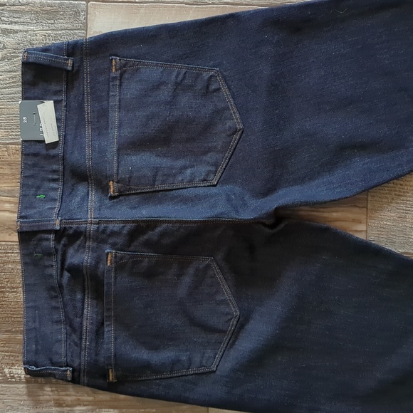 J BRAND "Lovestory" Low-Rise Bell Bottom jeans #722C032 dark denim 28x36L NWT - Picture 9 of 14